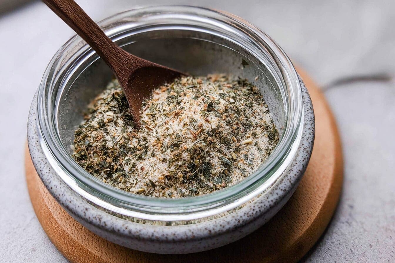 Homemade Garlic Herb Seasoning