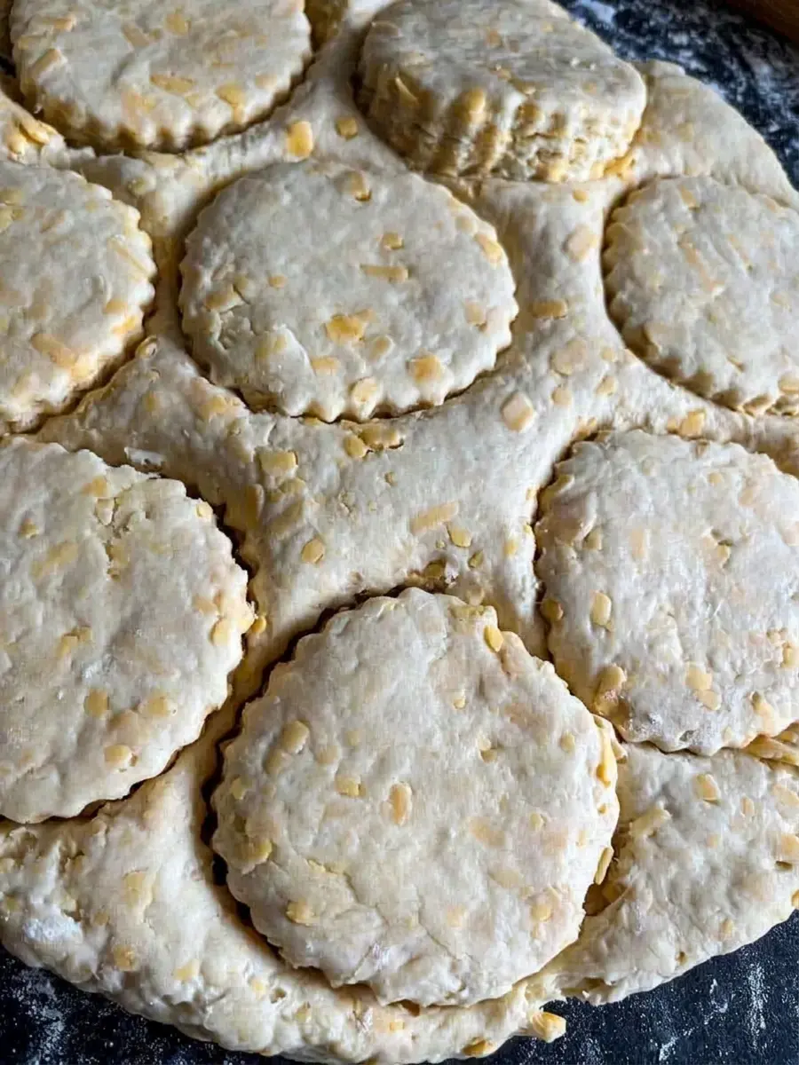 Cheese Scones Recipe: Fluffy Savory Scones With Sharp Cheddar 43 Cheese Scones, Baker'S Tip