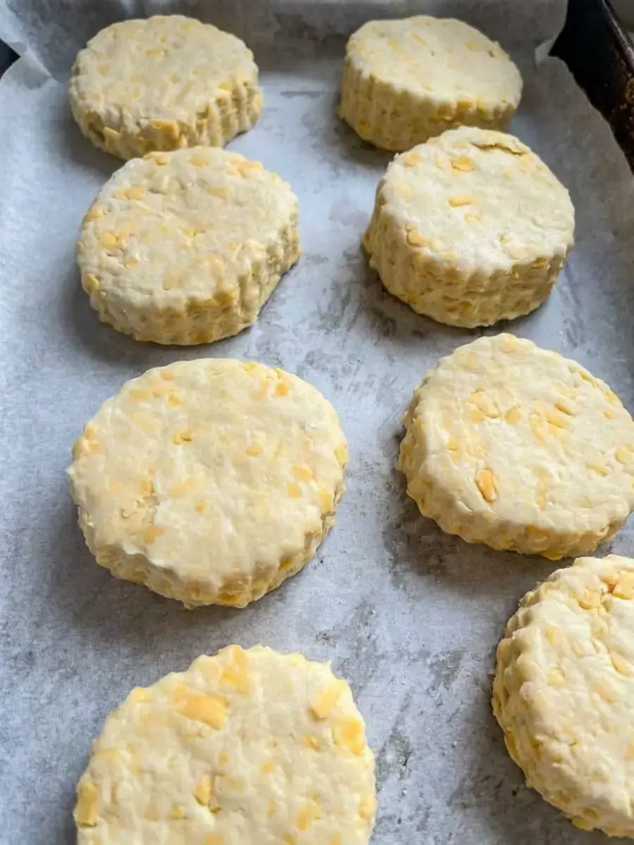 Cheese Scones Recipe: Fluffy Savory Scones With Sharp Cheddar 44 Cheese Scones, Baker'S Tip
