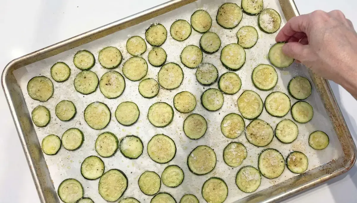 Crispy Parmesan Baked Zucchini Chips, Instructions