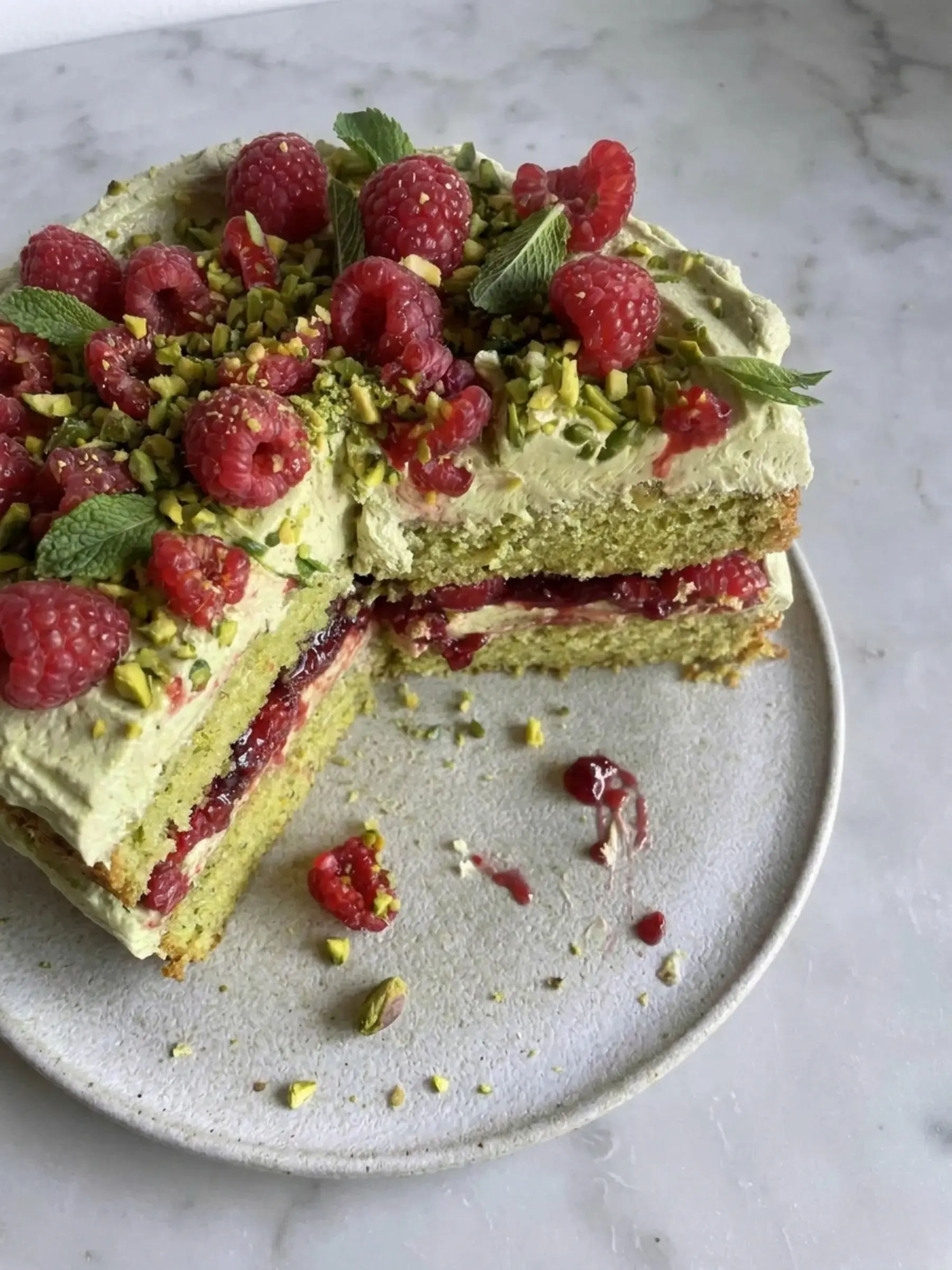 Pistachio Raspberry Cake With Fresh Berries And Creamy Buttercream 40 Pistachio Raspberry Cake