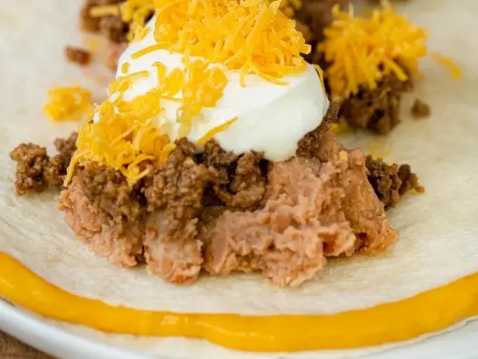Taco Bell Beefy 5-Layer Burrito Copycat Recipe, Taco Bell Beefy 5 Layer Burrito (Copycat)